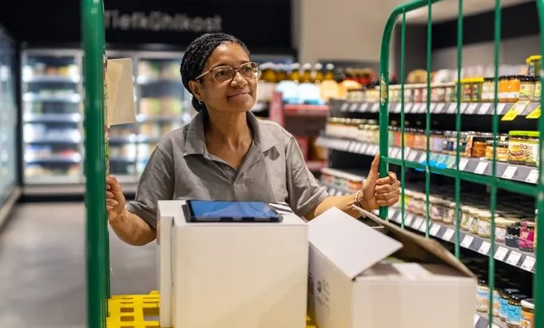 Bahia cria 90 mil postos de emprego em 2023 e lidera índice no Nordeste