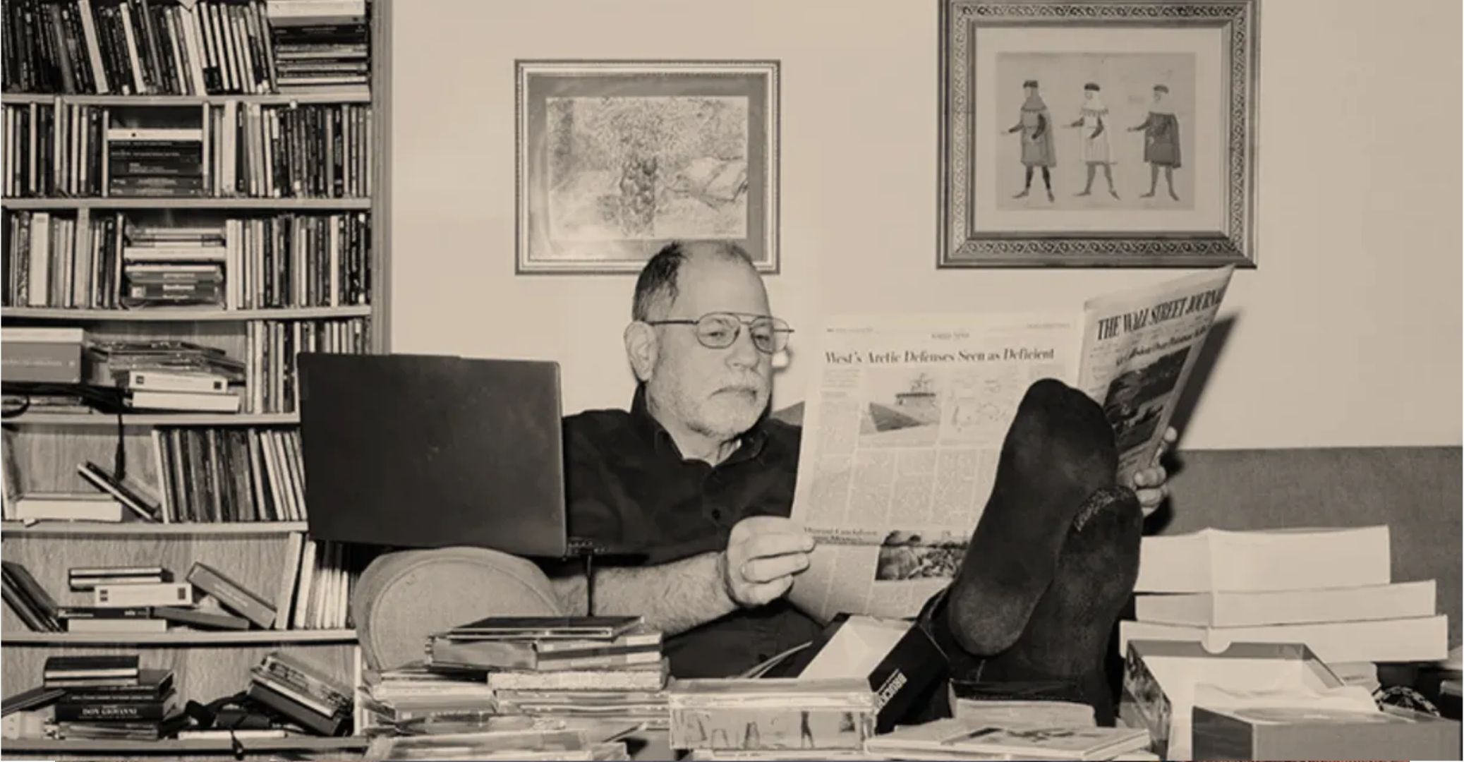 Tyler Cowen (em casa?)