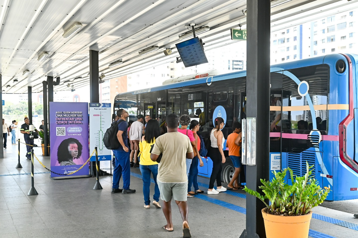 Bot&atilde;o Lil&aacute;s BRT. Foto: Jefferson Peixoto