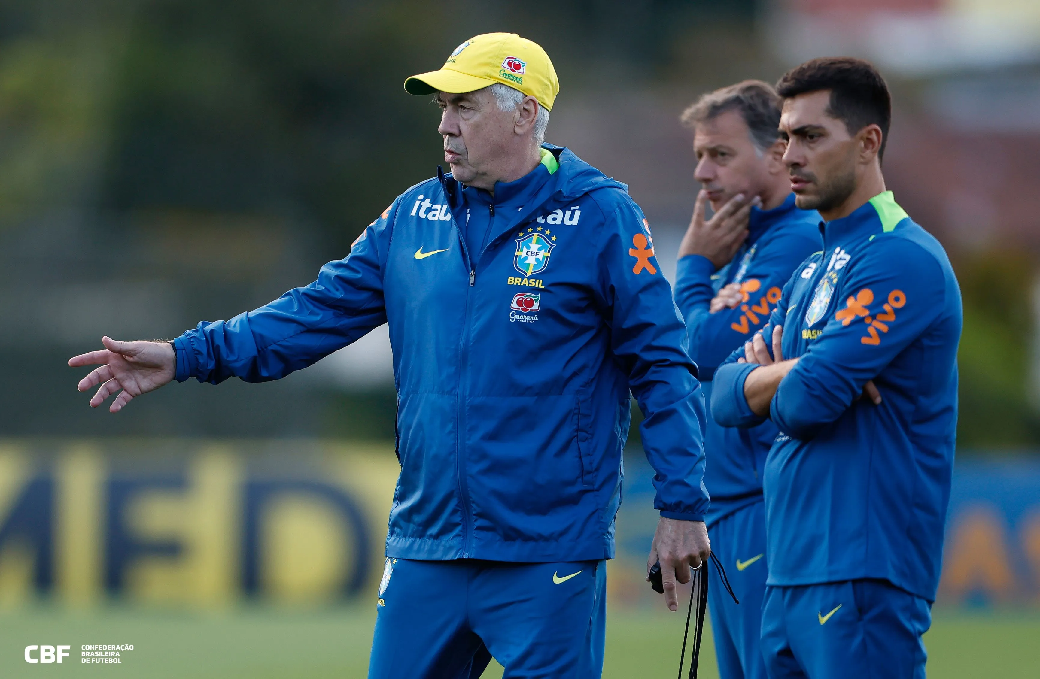 Seleção brasileira finaliza treinos e pega o Chile nesta quinta no Maracanã