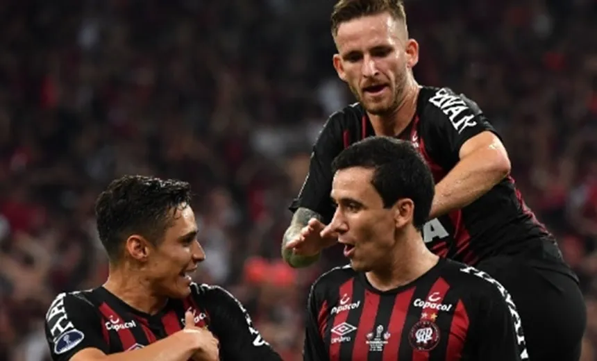 Atlético-PR vence decisão nos pênaltis e conquista Copa Sul-Americana
