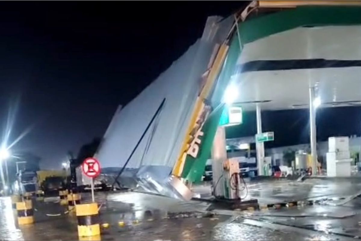 Temporal causa transtornos em Eun&aacute;polis. Foto: Redes Sociais