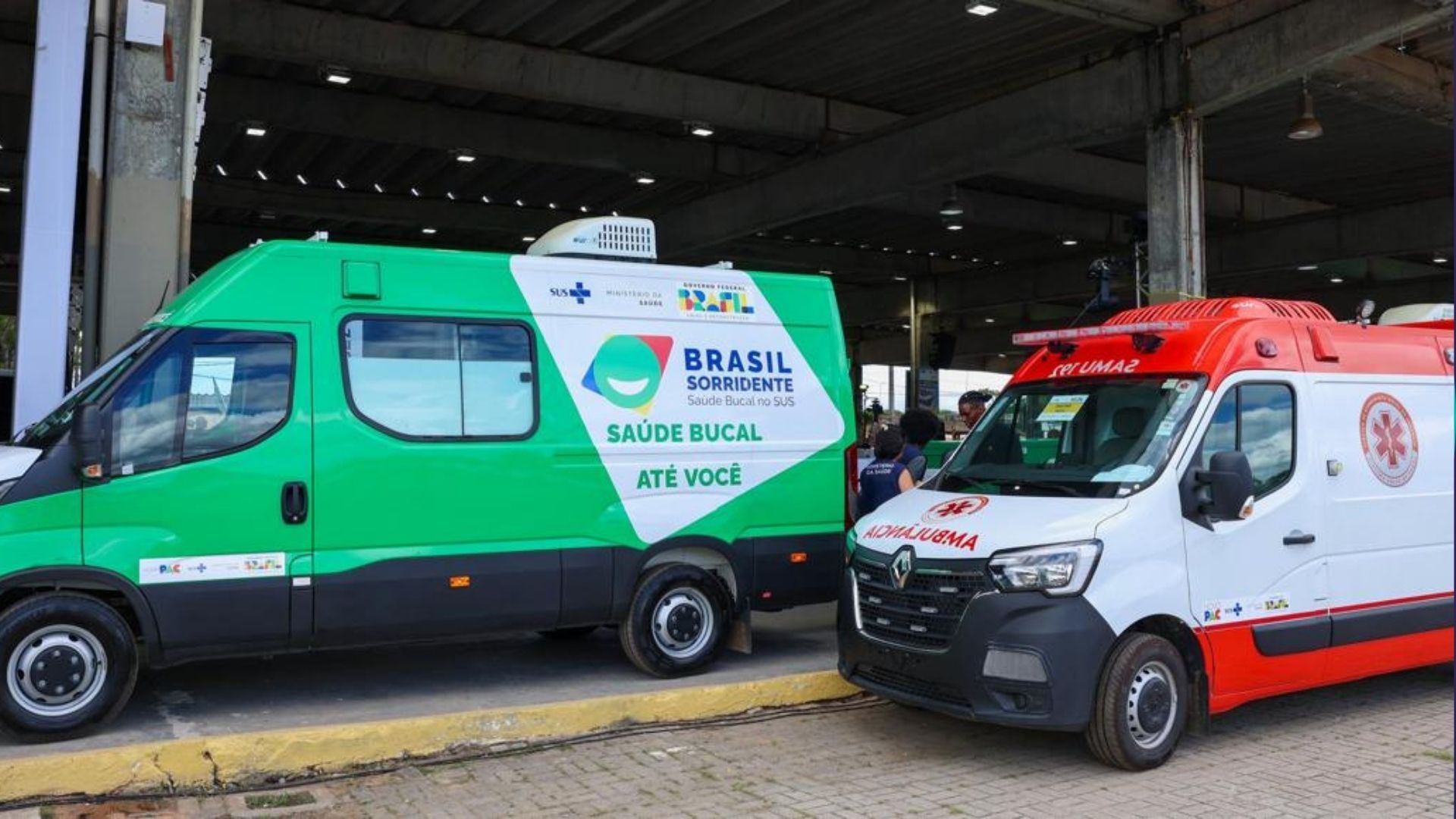 Rui Costa e Padilha entregam equipamentos de sa&uacute;de em Salvador nesta segunda