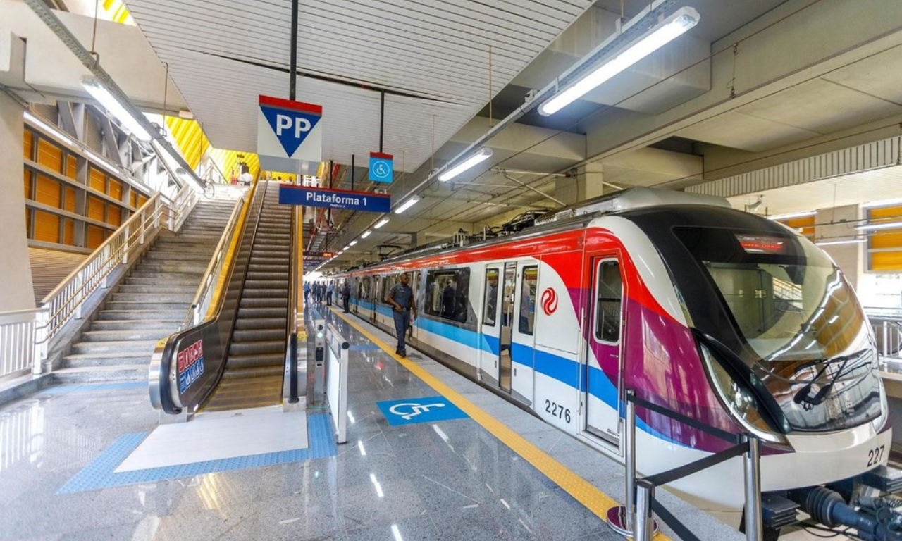 Homem é preso por tentar atrair adolescente para banheiro do metrô.Foto: Reprodução