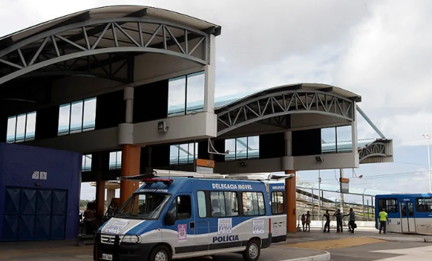 Passarela da Estação Mussurunga do metrô será inaugurada na segunda-feira
