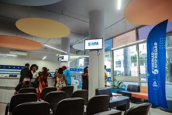SIMM anuncia 320 vagas de emprego em Salvador nesta ter&ccedil;a (8).| Foto: Bruno Concha/Secom PMS
