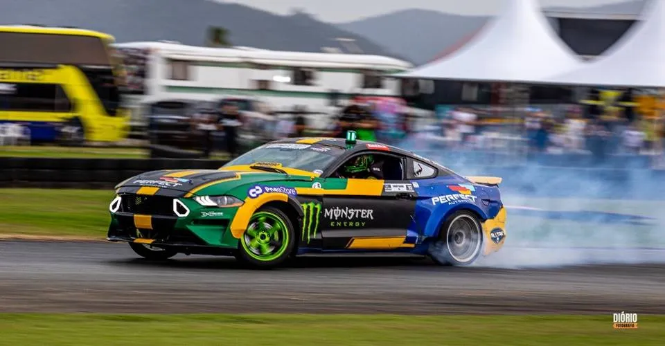 Shopping traz evento de automobilismo para Lauro de Freitas; veja programação