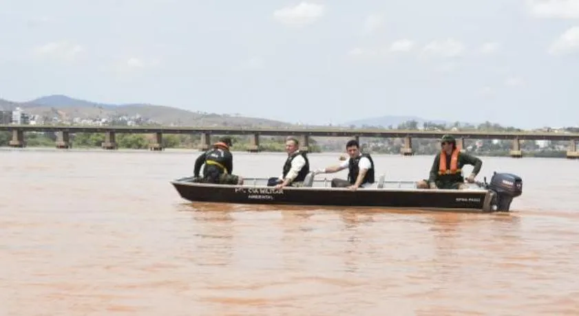 POLUIÇÃO: Por rio devastado, Samarco pagará R$ 4,4 bi nos próximos três anos