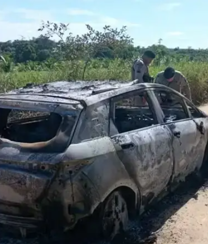 Motorista de app morto a tiros teve carro incendiado.| Reprodução/ Redes Sociais