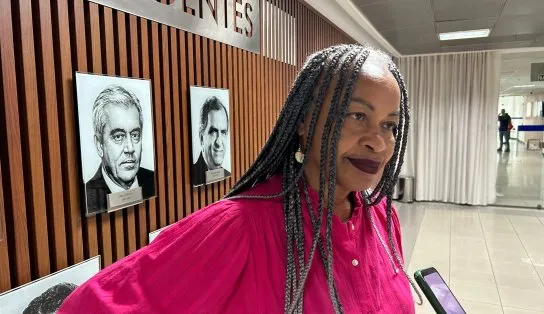 Deputada Olívia Santana se posiciona a favor da PEC pelo fim da escala 6x1