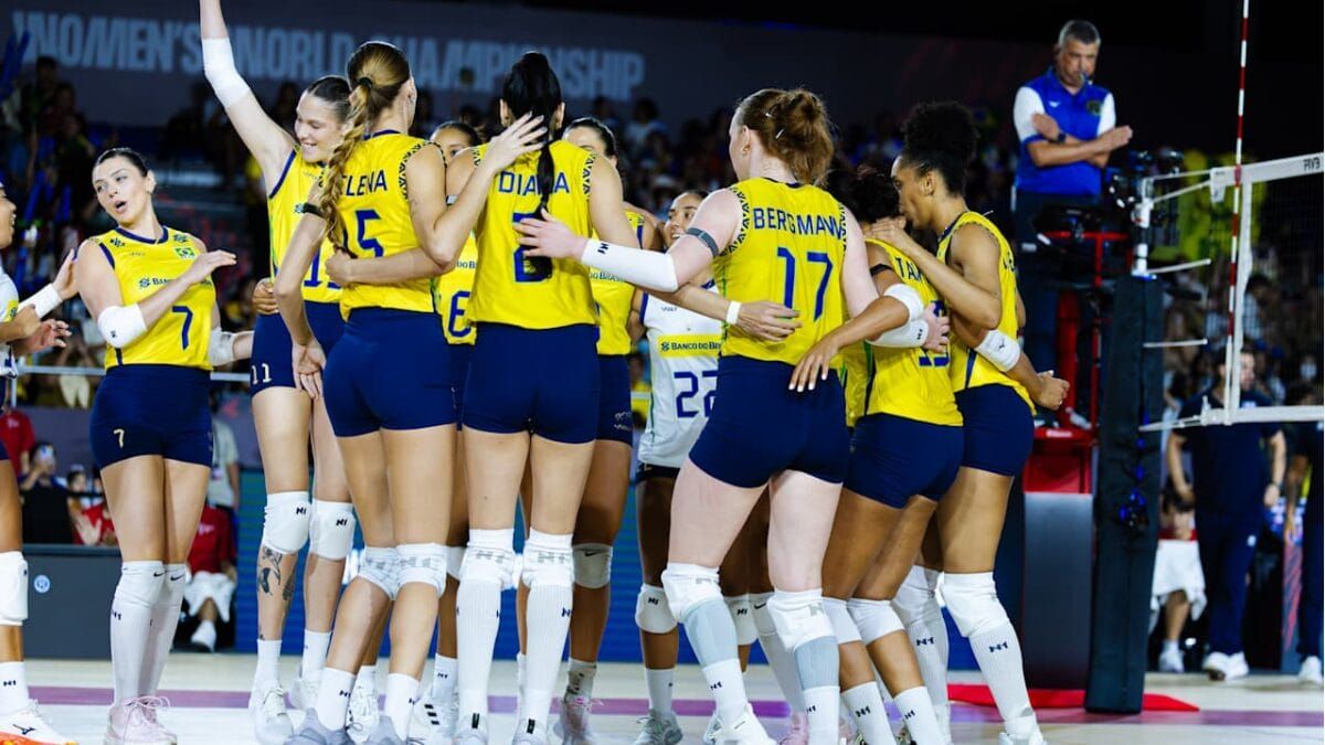 Vitória do Brasil contra a França no Mundial de Vôlei Feminino teve set de desempate acirrado. Foto: Divulgação / FIVB
