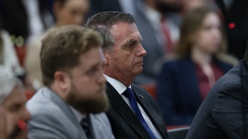 Assista ao vivo: STF retoma julgamento de Bolsonaro por tentativa de golpe