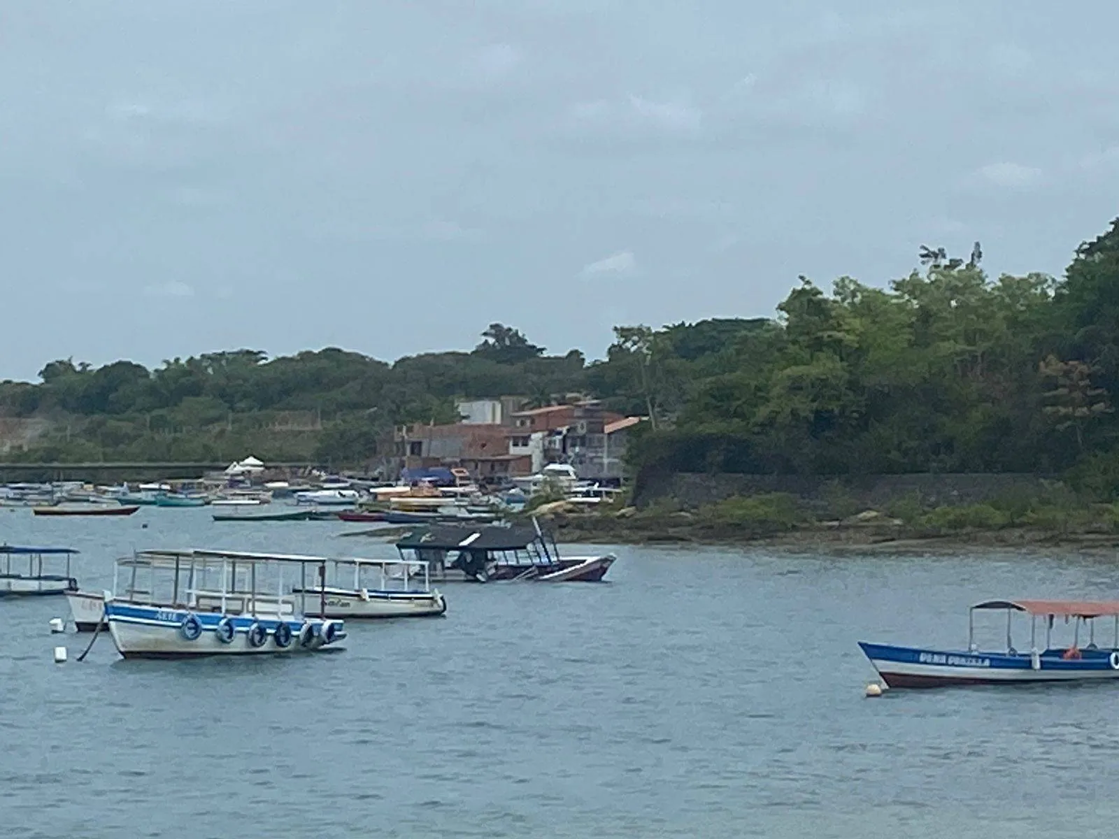 Após naufrágio, prefeitura de Madre de Deus deve decretar luto oficial de três dias na cidade