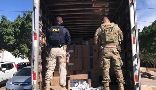 Polícia Rodoviária Federal apreende 75 mil maços de cigarros contrabandeados no interior da Bahia 