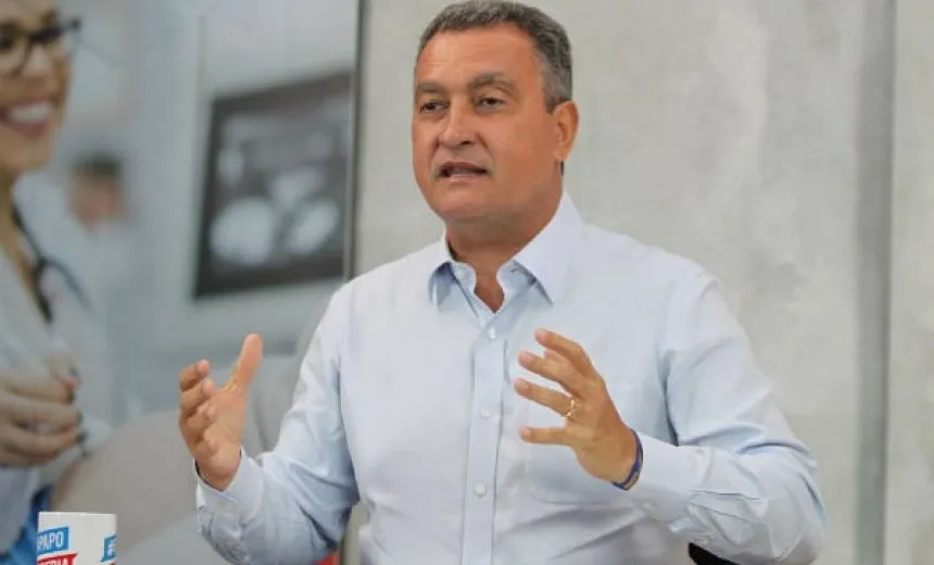 Rui Costa coloca bombeiros da Bahia à disposição para controlar incêndios na Amazônia