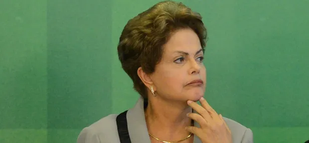 Em seis meses, Dilma é alvo de 15 pedidos de impeachment na Câmara