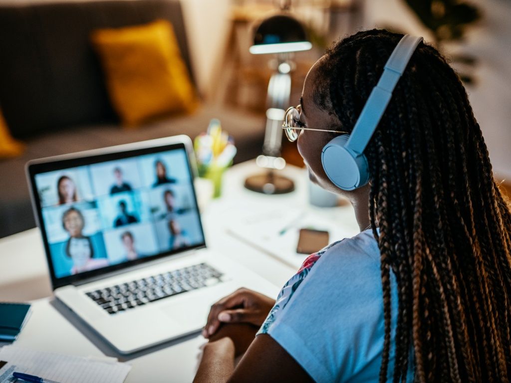 Com mais de mil videoaulas, a plataforma gratuita reúne conteúdos de todas as áreas do Enem, incluindo Redação e Ciências Exatas. Foto:Divulgação