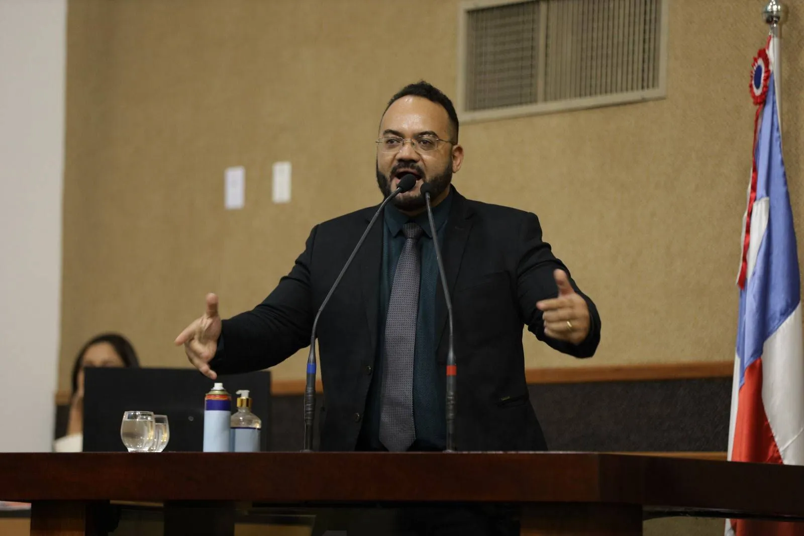 Sem funcionar há dois meses, presidente da Comissão do Meio Ambiente cobra presença de deputados
