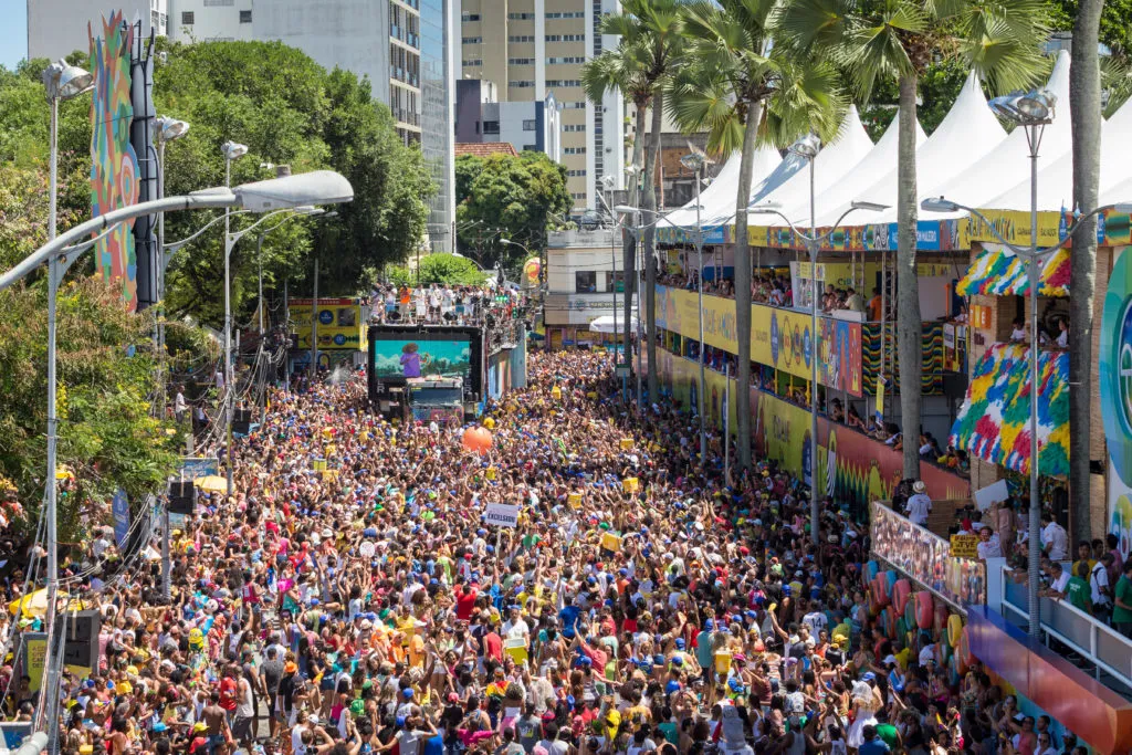 Quarto dia de folia: confira as atrações do Carnaval de Salvador