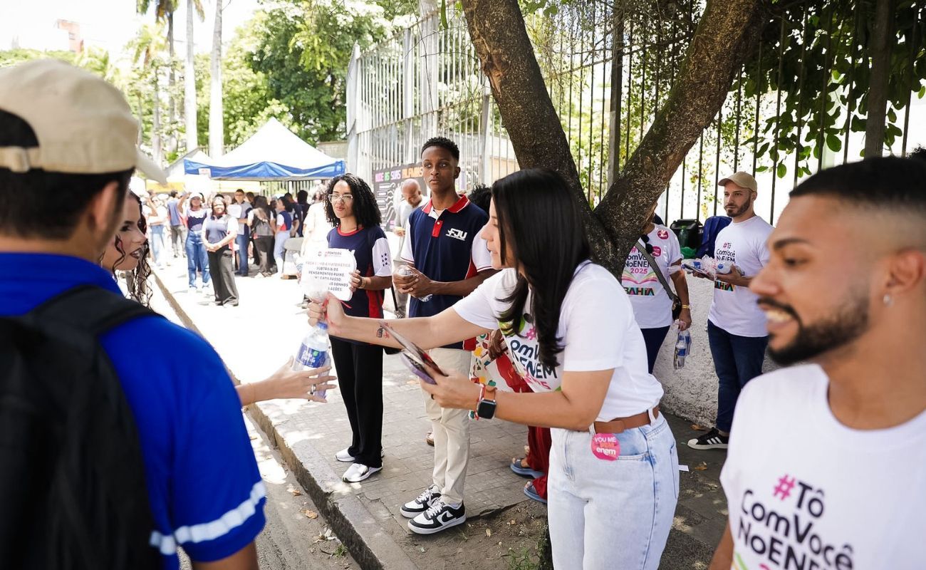 Governo da Bahia reforça segurança e distribui kits no primeiro dia de provas; Foto: André Fofano/Ascom SEC