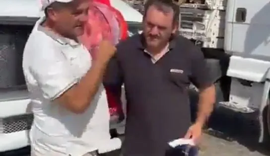 Eleitor de Lula ganha carreta em aposta, devolve veículo ao amigo e vídeo viraliza na web