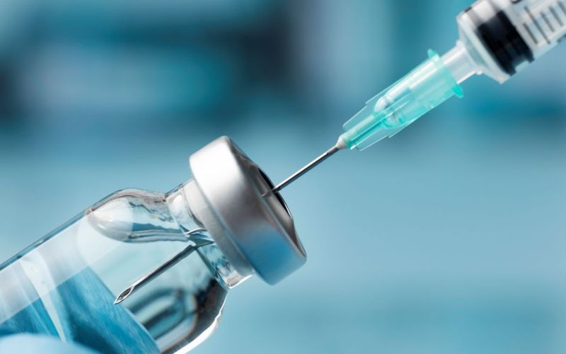 Anvisa alerta que medicamentos biol&oacute;gicos exigem rigoroso controle de qualidade devido &agrave; sua complexidade de fabrica&ccedil;&atilde;o/Foto: Reprodu&ccedil;&atilde;o