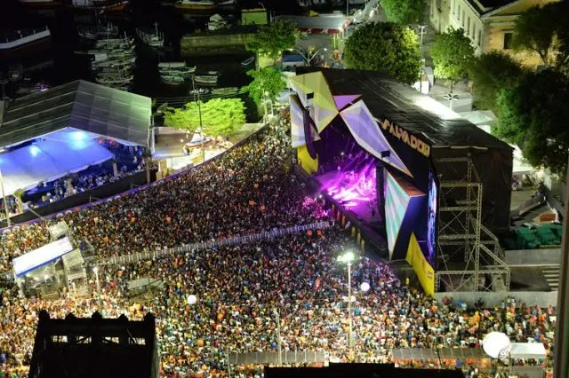 GRADE DE ATRAÇÕES: Prefeitura lança Réveillon Salvador 2017 nesta segunda-feira