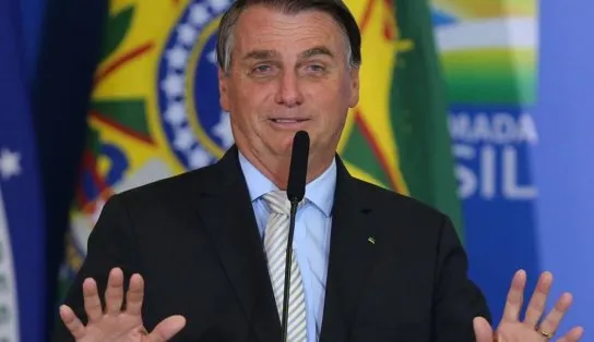 Polêmica: Bolsonaro fala em "fake news" e diz que não vai “peitar o STF” porque tem “noção de judô”