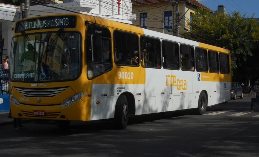 MP confirma que tarifa de ônibus pode ser de R$ 4 em Salvador; valor dobrou em 10 anos