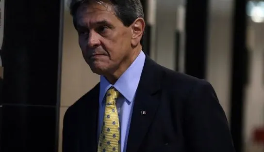 Após atirar contra policiais federais, Roberto Jefferson está preso em Benfica
