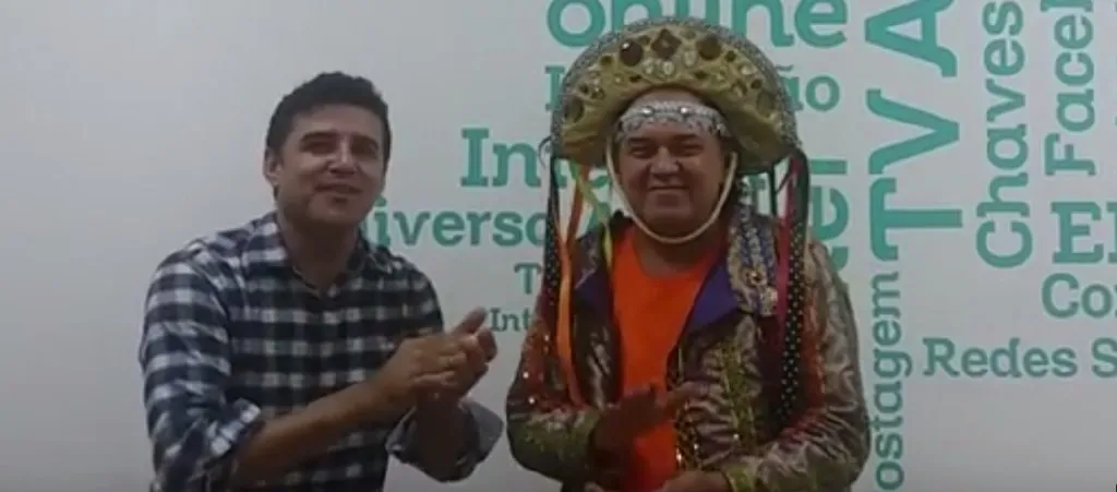 ‘PALINHA’ NA REDAÇÃO: Forrozeiros Del Feliz e Val Macambira visitam o Aratu Online; Veja vídeo
