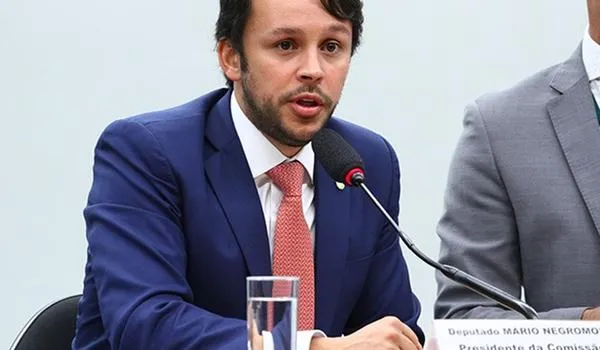 Duas pessoas morrem e deputado Mário Negromonte Jr. fica ferido em grave acidente na BR-110