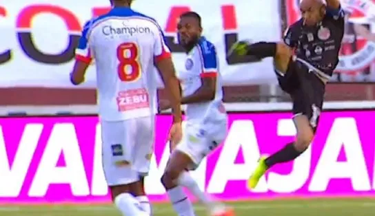 Em Alagoinhas, Atlético supera o Bahia e vence clássico baiano da Copa do Nordeste; veja os melhores momentos