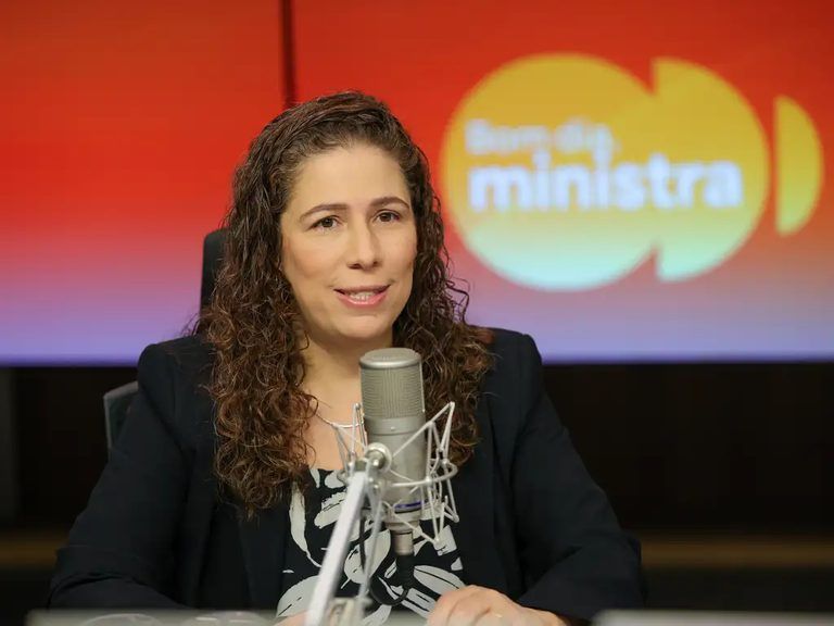 Ministra da Gestão e da Inovação em Serviços Públicos relata planos para tornar Enem dos Concursos política permanente. Foto: Fabio Rodrigues-Pozzebom/Agência Brasil