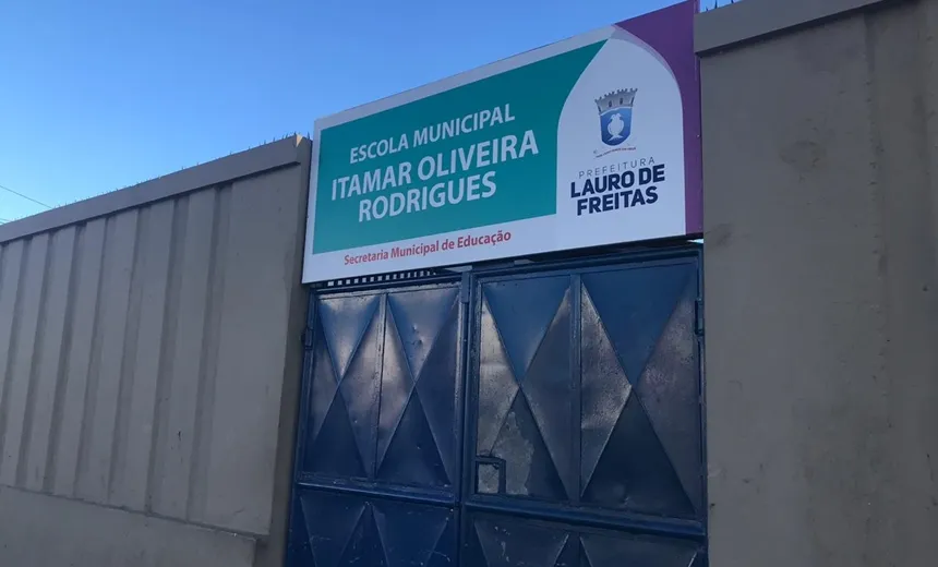 Preso suspeito de invadir e roubar escola em Lauro de Freitas