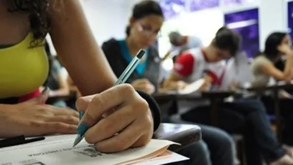 Curso preparatório para o Enem. Foto: Reprodução| Agência Brasil