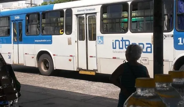 ACM Neto assina ordem de serviço nesta terça e deve comentar aumento na tarifa de ônibus 