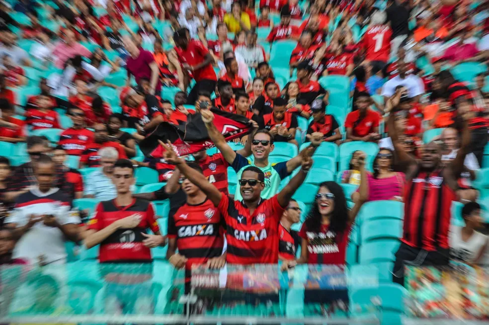 Torcida do Leão vibra na Arena Fonte Nova. Foto: Divulgação/Vitória