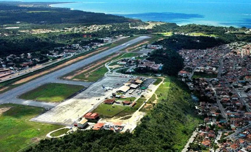 Após problema em iluminação de aeroporto, voos são cancelados em Porto Seguro