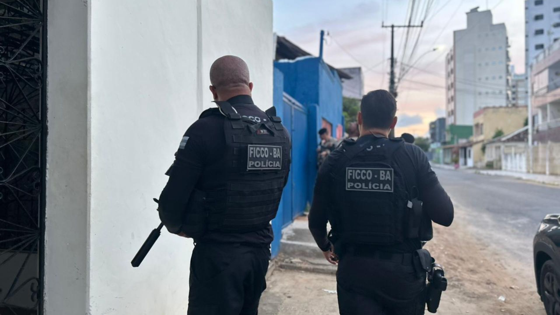 Suspeita de negociar armas para facções criminosas. Foto: Márcia Santana/ Ascom SSP