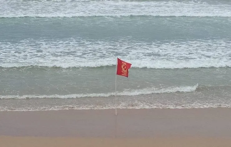 Feriadão tem registros de 35 afogamentos com uma vítima fatal em praias de Salvador