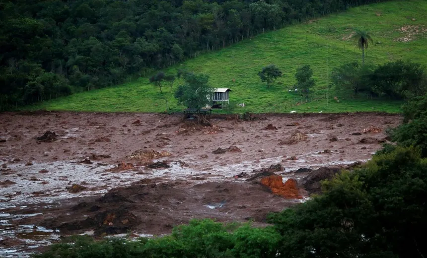 Sobe pra 58 o número de mortos em Brumadinho; 305 pessoas estão desaparecidas