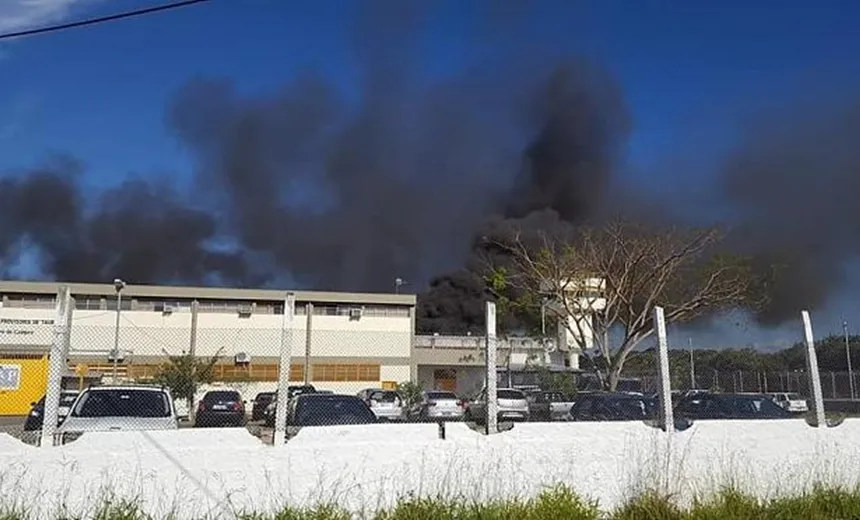 Seis pessoas permanecem reféns durante rebelião em presídio de Taubaté