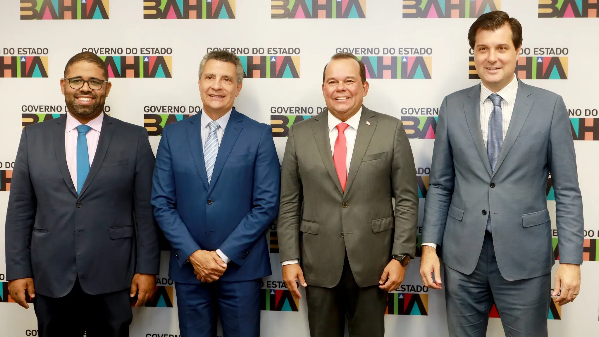 Governador em exercício, Geraldo Jr. se reúne com chefes de MP-BA e TCE