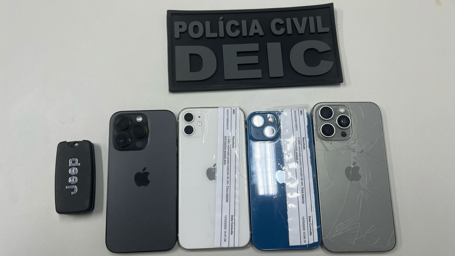 uatro aparelhos telefônicos provenientes de furtos ocorridos durante o evento Carnaporto Axé foram apreendidos com ele. Foto: Divulgação| PC BA