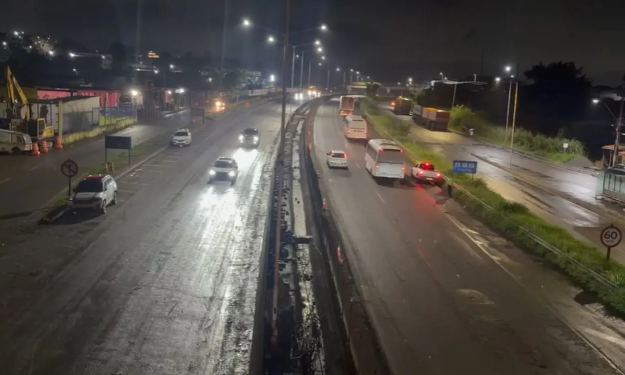 Trecho da BR-324, em Simões Filho, é liberado após 12 dias de interdição
