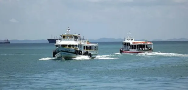 Lavagem do Bonfim deixa travessia de Mar Grande com intenso movimento