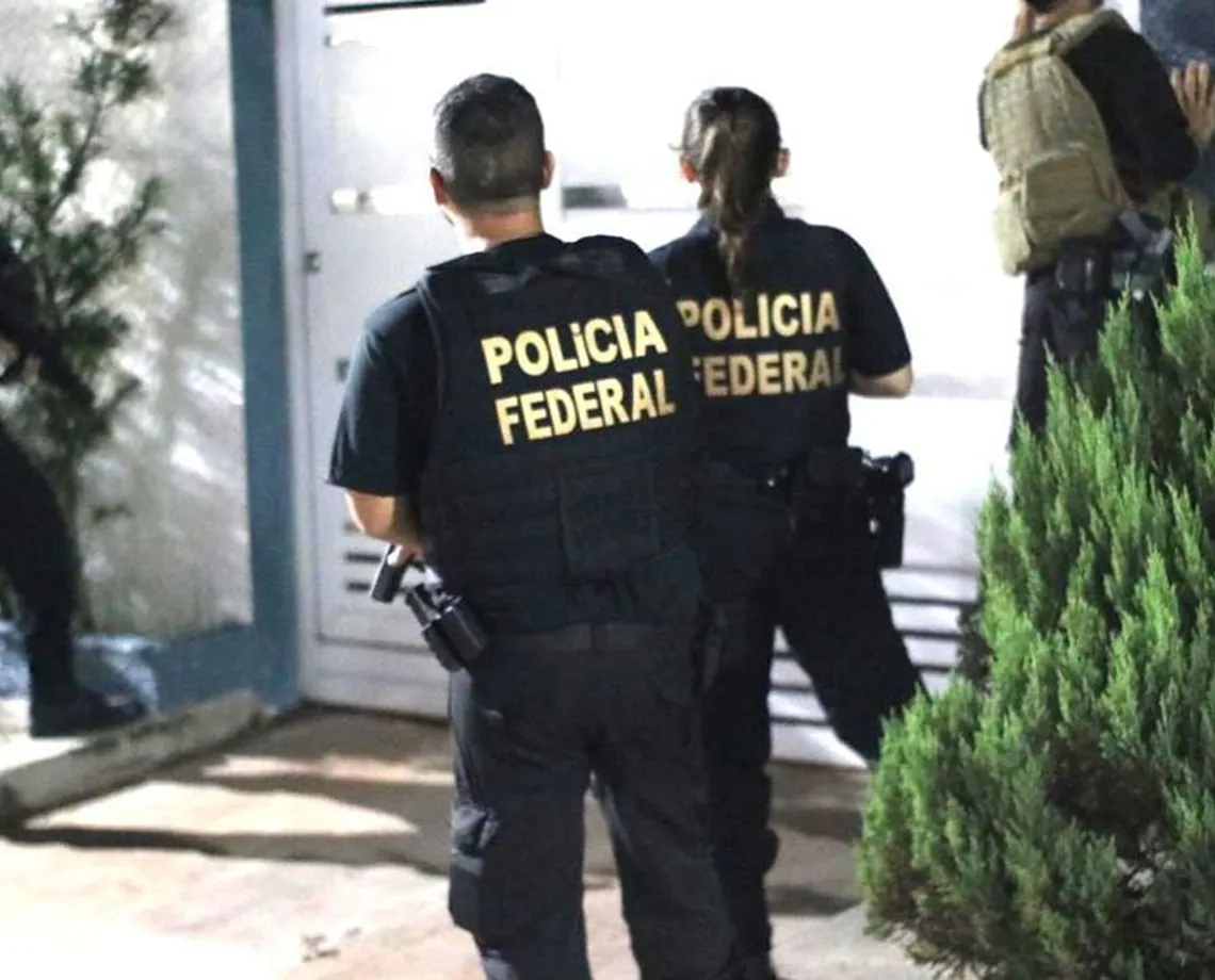 Polícia Federal deflagra nova fase de operação contra o terrorismo em escolas da Bahia