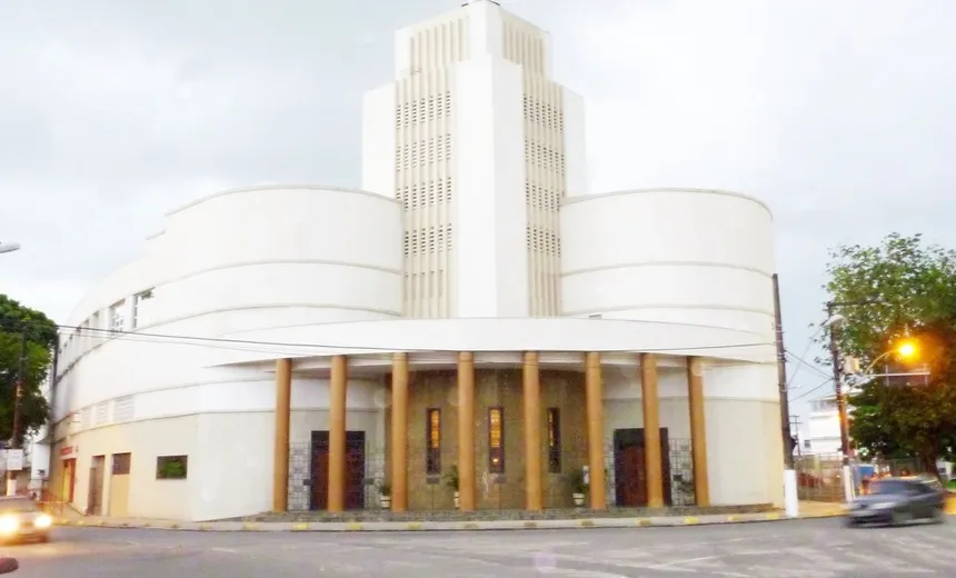 Santuário de Irmã Dulce ficará interditado para obras  e corpo da religiosa é transferido para túmulo provisório