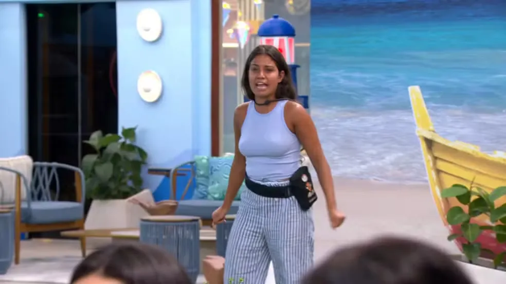 Gabriela joga pulseira do VIP no gramado após briga com Jonas: 'Pega e enfia'